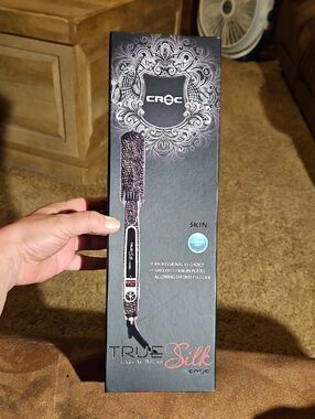 TrueSilk Skin Flat Iron – Black